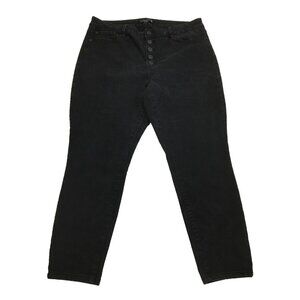 TRUTH + THEORY 5 Pocket Black Button Fly Logo Hardware Cropped/Ankle Jeans